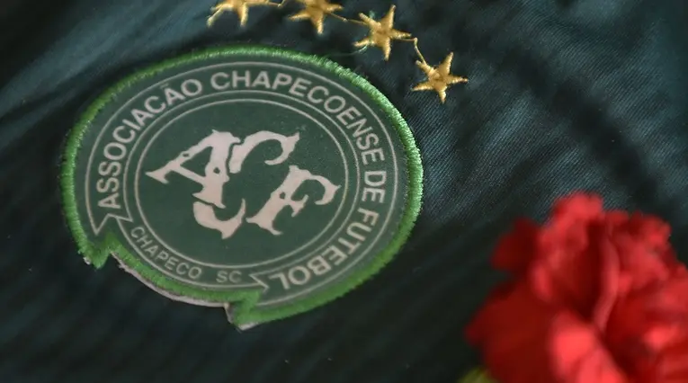 Nacional conmemoró el accidente de Chapecoense con emotivo mensaje