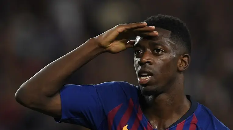 Ousmane Dembelé celebrando uno de sus pocos goles anotados con el Barcelona