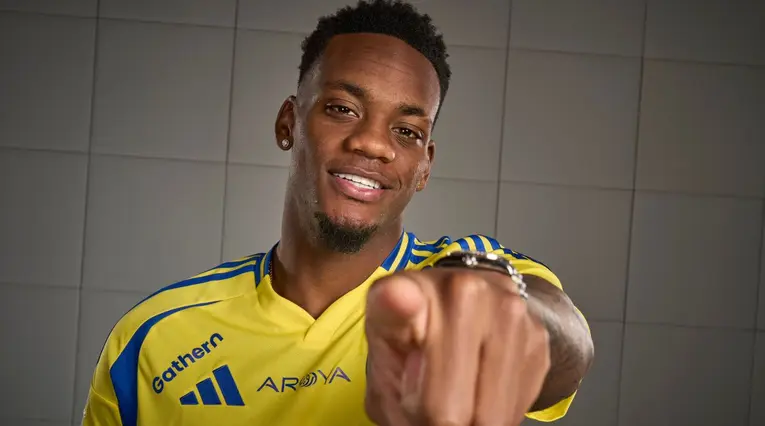 Al Nassr tomó decisión en primer partido de Durán: anuncio oficial