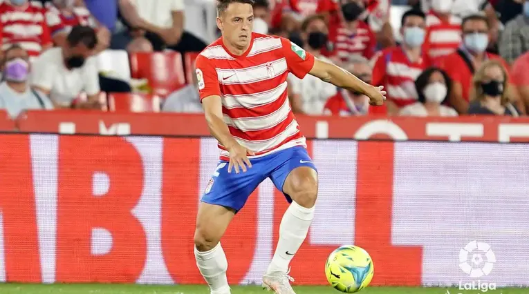 Santiago Arias, Granada