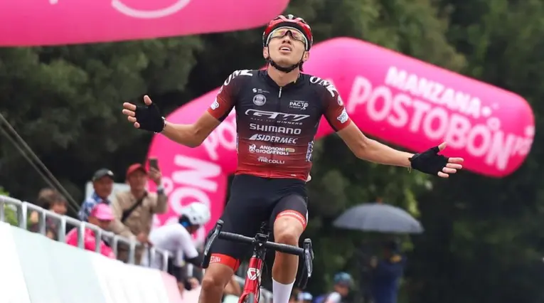 Edgar Andrés Pinzón en el Tour de l'Avenir 2023