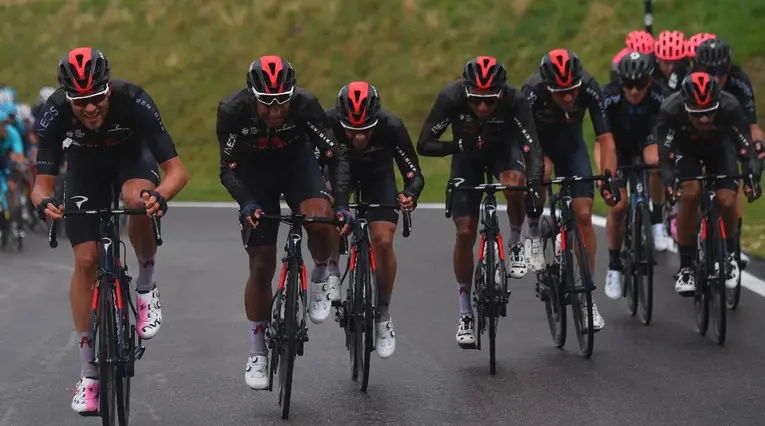 Egan Bernal y el Team Ineos