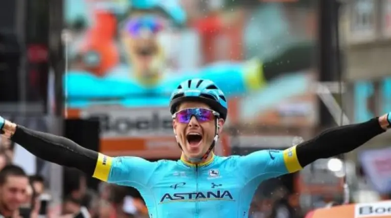 Fuglsang, ciclista del Astana