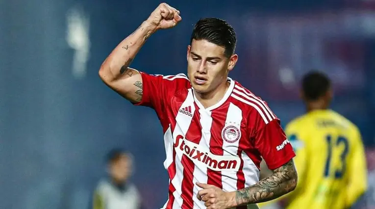 James Rodríguez con el Olympiacos