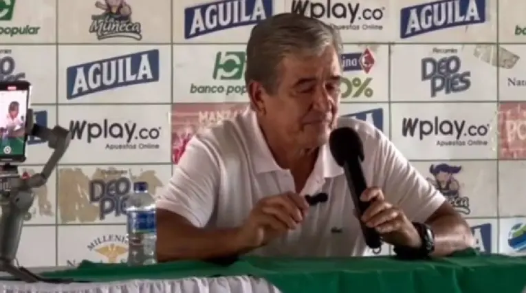 Jorge Luis Pinto, técnico colombiano