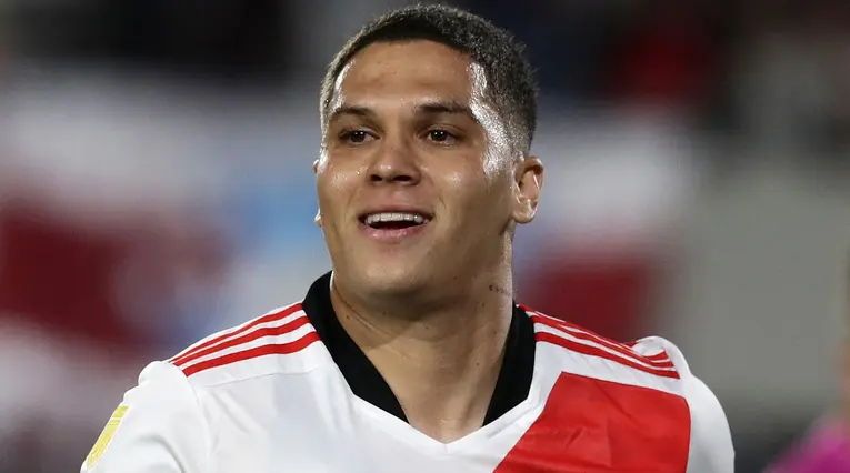 Juan Fernando Quintero, fuera de River, iría al Flamengo