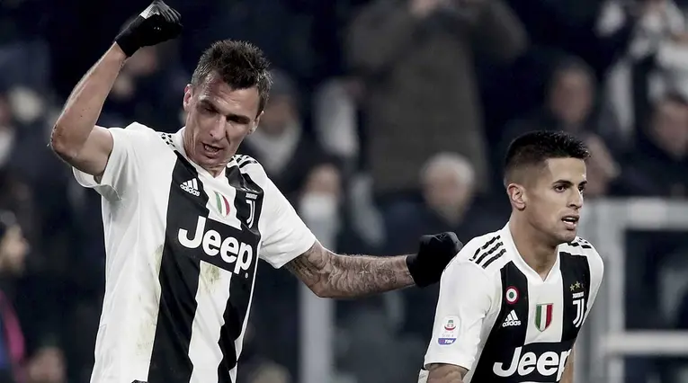 Mario Mandzukic le dio el triunfo a la Juventus ante el Inter