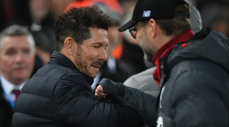 Saludo de Kloop y Simeone