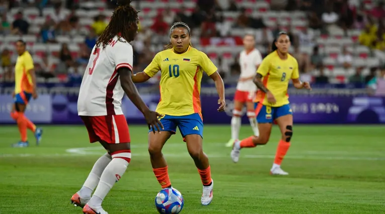 Leicy Santos vs Canadá