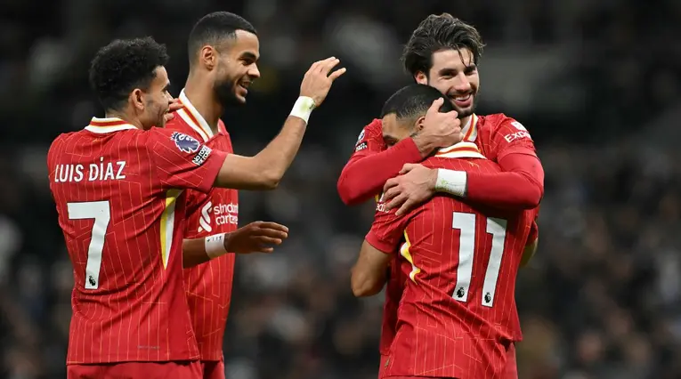Liverpool estalla en una guerra interna: Luis Díaz está involucrado