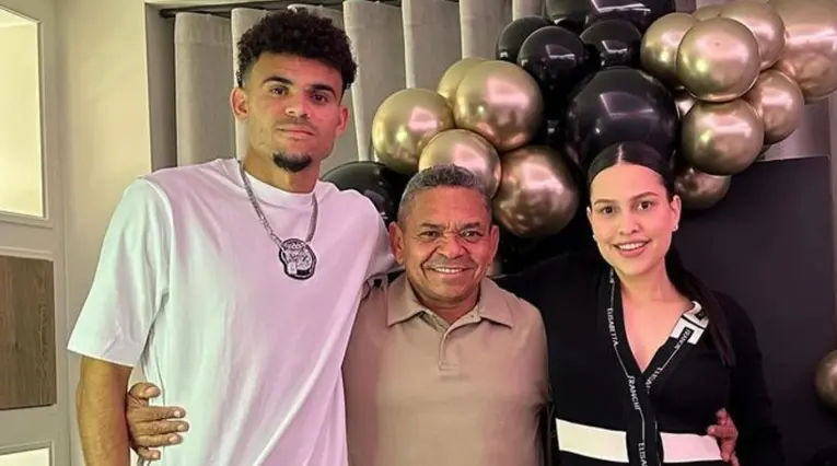 Luis Díaz y Mane Díaz, celebración de Año Nuevo