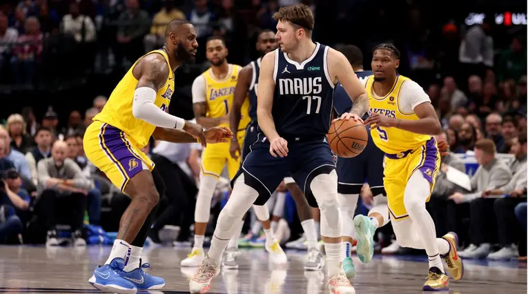 Bombazo en la NBA: Luka Doncic se va de Dallas y fichó por los Lakers