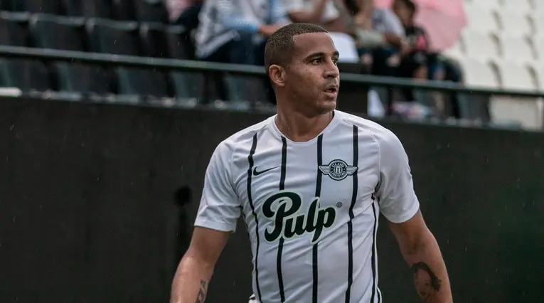 Macnellyu Torres, Libertad