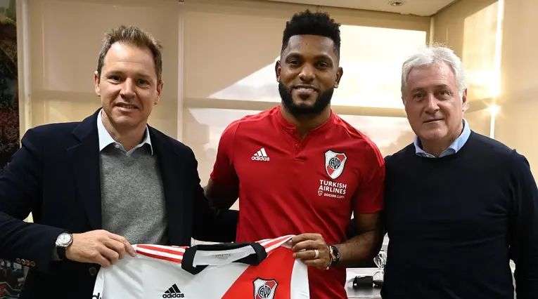 Miguel Borja tras fichar por River Plate
