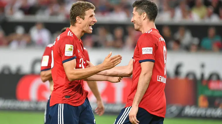 Thomas Muller y Robert Lewandowski