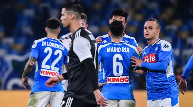 Napoli venció a Juventus