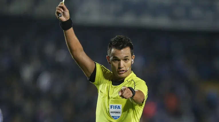 Nicolás Gallo, árbitro