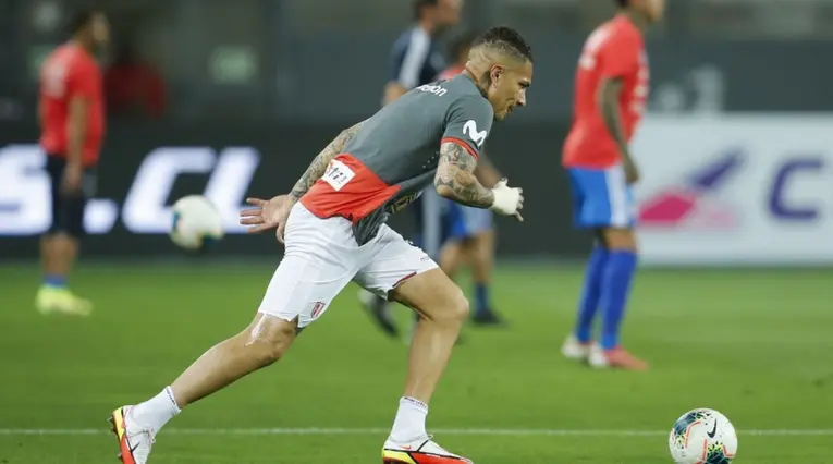 Paolo Guerrero con la Selección de Perú en las Eliminatorias a Qatar 2022