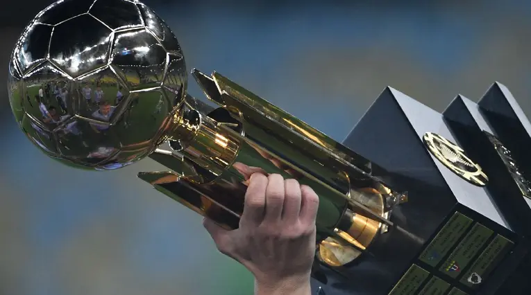 Recopa Sudamericana, Liga de Quito vs Fluminense