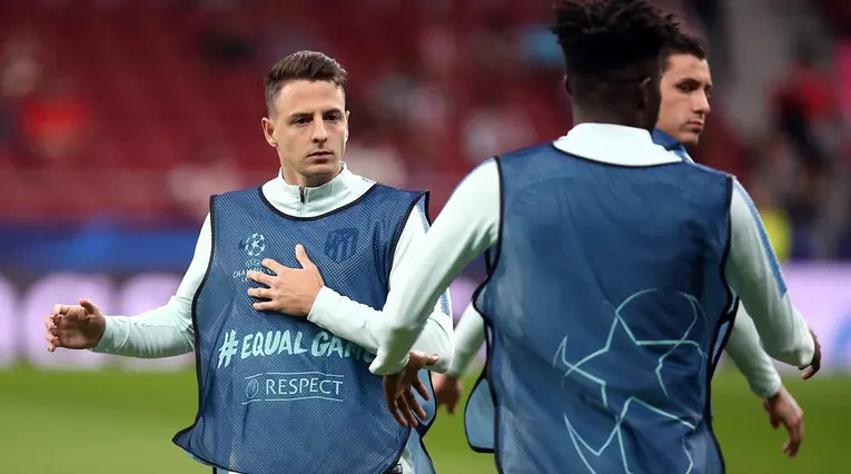 Santiago Arias titular con Atlético de Madrid