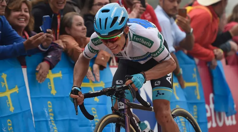'Superman' López, ciclista del Astana Pro Team