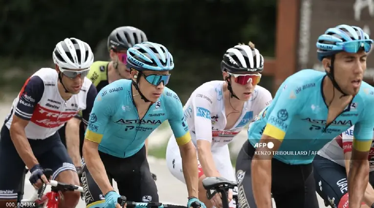 Superman López, ciclista del Astana