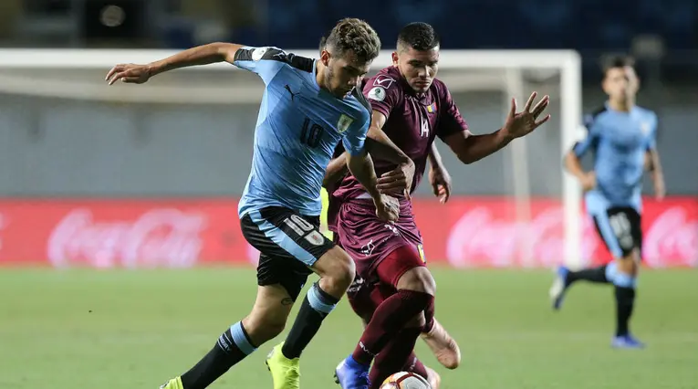 Uruguay y Venezuela en el Sudamericano sub 20