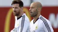 Lionel Messi y Javier Maschenano en concentración con la Selección Argentina