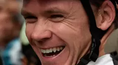 Chris Froome antes de iniciar la competencia el 'Giro de Rigo'