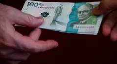 Billetes de 100 mil pesos colombianos