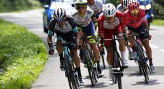 Esteban Chaves y Sergio Higuita en el Tour de Francia 2021