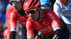 Nairo Quintana con el Arkea en una carrera del World Tour