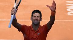 Novak Djokovic celebra el título en el Masters 1000 de Roma 2022