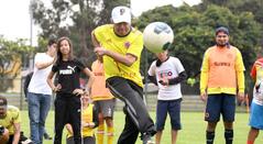 Gustavo Petro - Fútbol