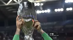Supercopa de Europa 2023 - trofeo