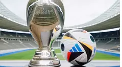 Balón y trofeo Eurocopa 2024