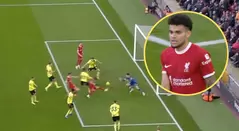 Video: Luis Díaz sigue ON FIRE: golazo con Liverpool ante Burnley
