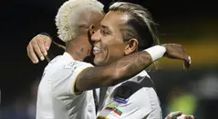 Dayro Moreno hace gol y sigue recibiendo premios: ahora de sus colegas