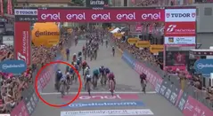 Sprint de película: la etapa 18 del Giro de Italia se definió por milimetros