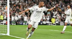 Kylian Mbappé celebrando gol con el Real Madrid