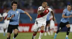 Uruguay y Perú en duelo por Eliminatorias