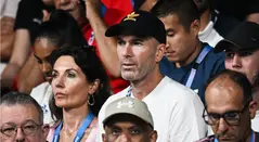 Zidane se prepara para dirigir a la selección de Francia