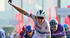Tim Merlier ganó la etapa 6 del Tour del UAE