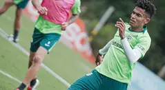 William Tesillo en entrenamiento con Atlético Nacional