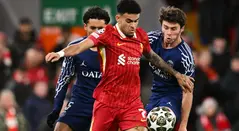 Luis Díaz paga los platos rotos tras debacle de Liverpool en Champions