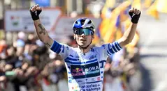 Primoz Roglic en la Vuelta a Cataluña 2025
