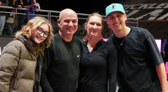 Jaden, hijo de los tenistas Andre Agassi y Steffi Graf