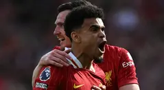Luis Díaz con Liverpool
