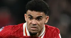 Luis Díaz con Liverpool