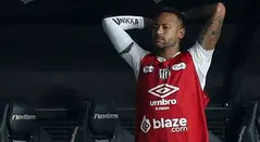 Santos vuelve a convocar a Neymar después de su lesión